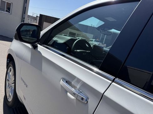 Used 2023 Chevrolet Tahoe High Country w/ Premium Package 2 image 15