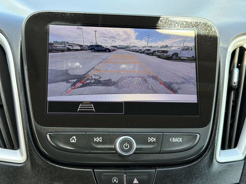 Used 2024 Chevrolet Malibu LT FWD image 4