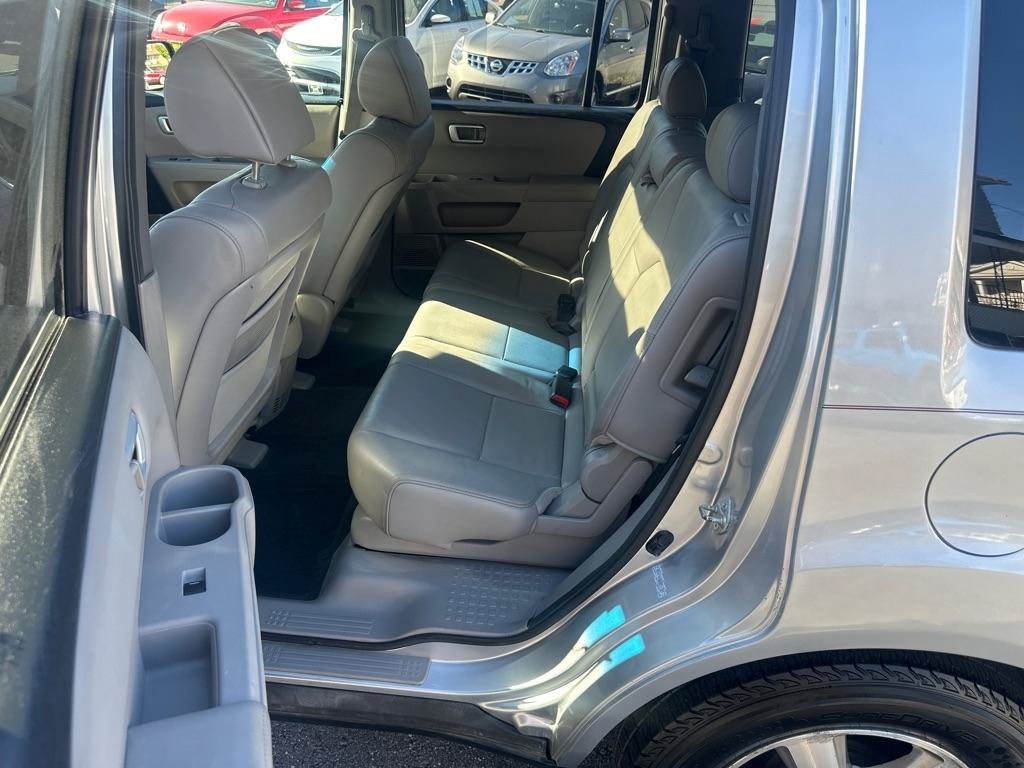 Used 2010 Honda Pilot EX-L image 22
