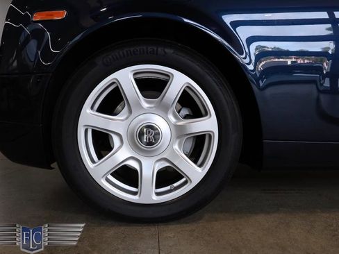 Used 2010 Rolls-Royce Phantom Coupe RWD image 43