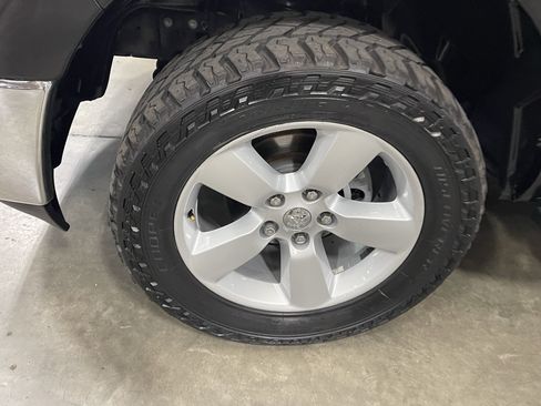 Used 2021 RAM 1500 Tradesman w/ SXT Plus Group AWD/4WD image 9