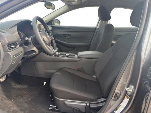 New 2025 Nissan Sentra S image 9
