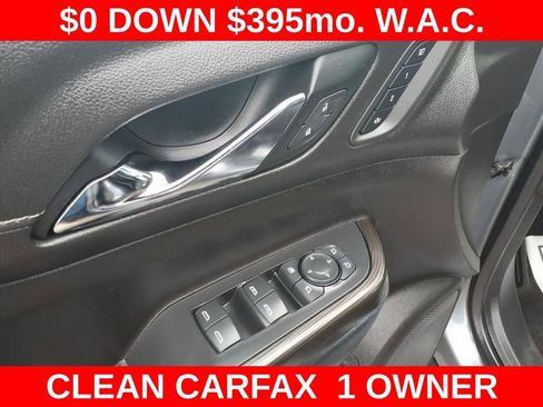 Used 2021 GMC Acadia SLT w/ Technology Package image 11