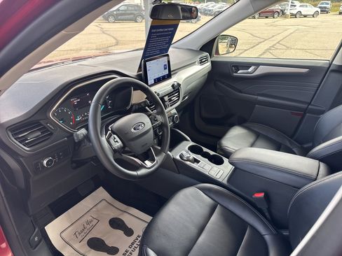 Certified 2022 Ford Escape SEL image 22