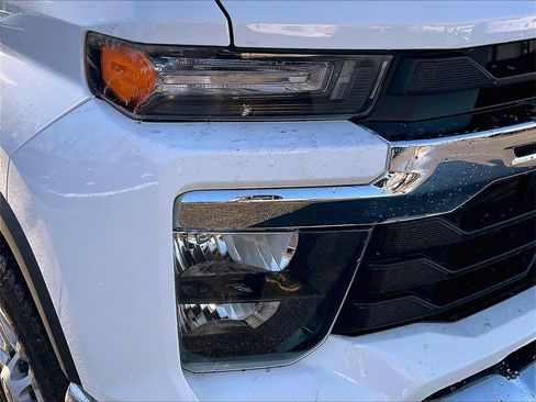 Used 2024 Chevrolet Silverado 2500 LT image 29