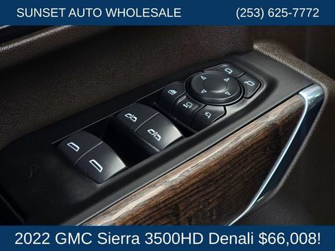 Used 2022 GMC Sierra 3500 Denali w/ Denali Ultimate Package AWD/4WD image 27