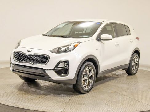 Used 2021 Kia Sportage LX image 6