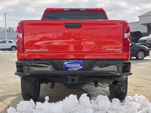 Used 2022 Chevrolet Silverado 2500 Custom w/ Custom Value Package image 24