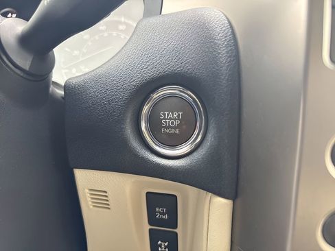 Used 2020 Lexus GX 460 Premium w/ Premium Package AWD/4WD image 18