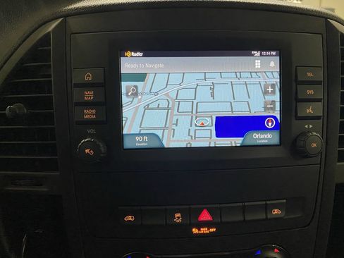 Used 2023 Mercedes-Benz Metris Passenger image 7
