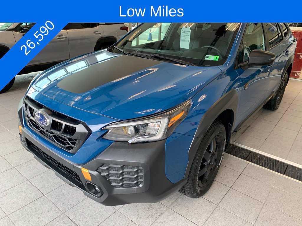 Used 2025 Subaru Outback Wilderness AWD/4WD image 2