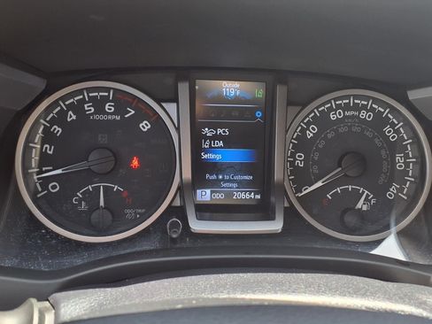 Certified 2022 Toyota Tacoma Limited RWD image 13