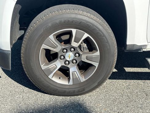 Used 2016 Chevrolet Colorado Z71 RWD image 11