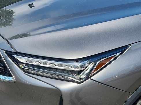 Used 2023 Acura MDX SH-AWD image 10
