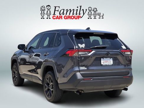 Used 2024 Toyota RAV4 LE AWD/4WD image 3