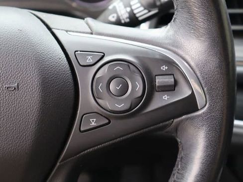 Used 2021 Buick Enclave Essence FWD image 14