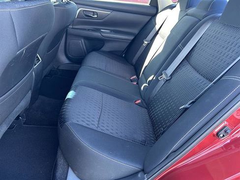 Used 2017 Nissan Altima 2.5 SV w/ Convenience Package image 26