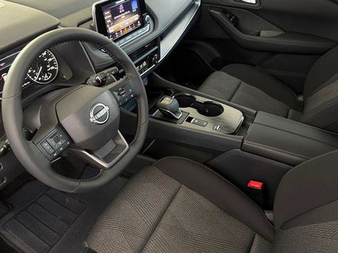 New 2026 Nissan Rogue SV FWD image 10