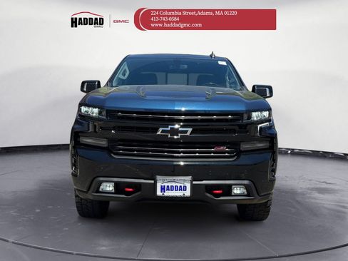 Used 2022 Chevrolet Silverado 1500 LT Trail Boss w/ LT Trail Boss Premium Package AWD/4WD image 2