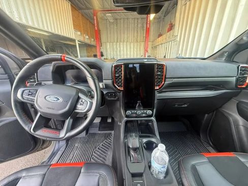 Used 2025 Ford Ranger Raptor AWD/4WD image 16