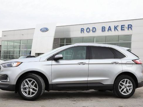 Certified 2024 Ford Edge SEL w/ Convenience Package image 2