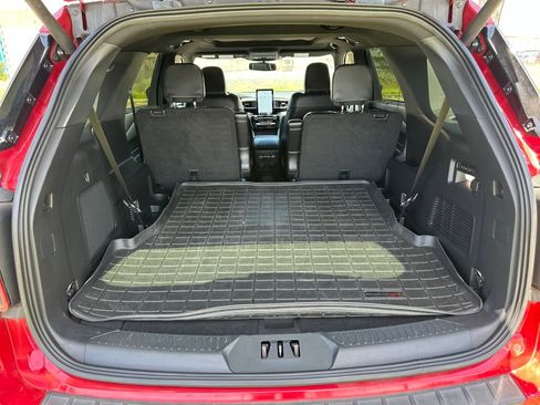 Used 2022 Ford Explorer ST w/ Equipment Group 401A AWD/4WD image 22