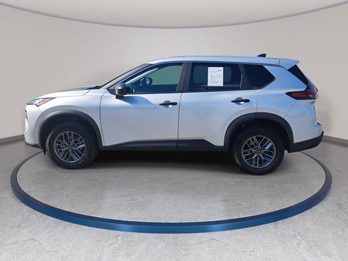 Certified 2024 Nissan Rogue S AWD/4WD image 8