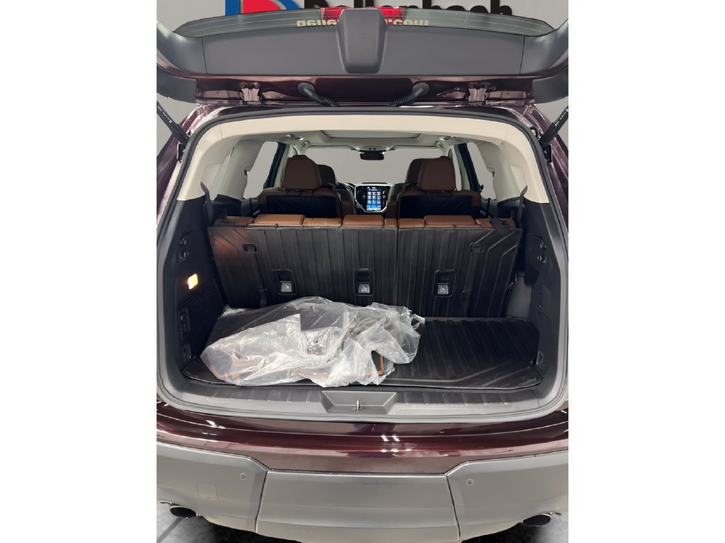 Used 2023 Subaru Ascent Touring AWD/4WD image 12