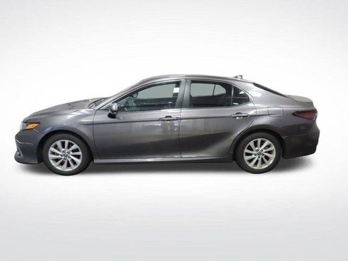 Used 2024 Toyota Camry LE w/ Convenience Package FWD image 27