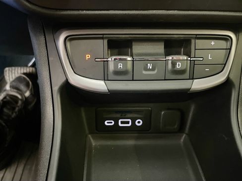 Used 2024 GMC Terrain AT4 AWD/4WD image 16