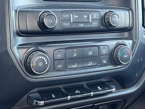 Used 2015 Chevrolet Silverado 2500 W/T w/ WT Convenience Package AWD/4WD image 29