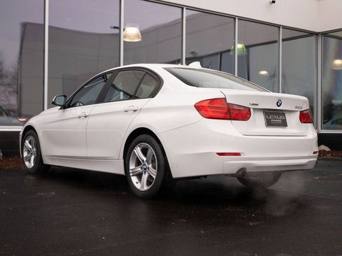 Used 2015 BMW 320i xDrive Sedan image 4