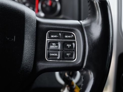 Used 2016 RAM 1500 Big Horn RWD image 23