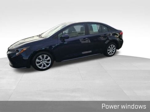 Used 2024 Toyota Corolla LE image 11