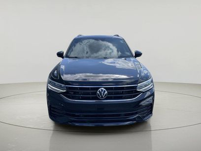 Used 2024 Volkswagen Tiguan SE R-Line