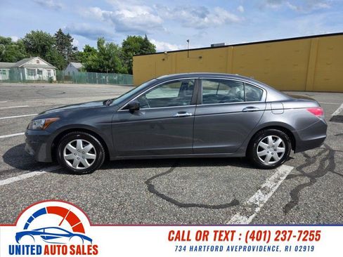 Used 2012 Honda Accord EX-L image 2