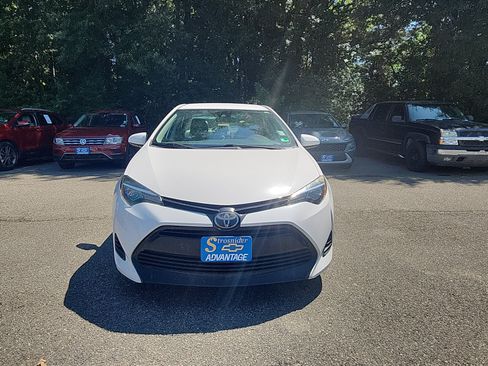 Used 2019 Toyota Corolla LE FWD image 8
