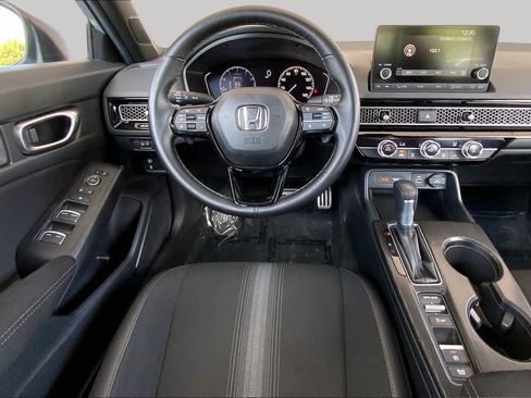 Used 2024 Honda Civic Sport image 6