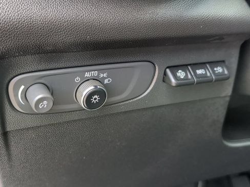 Used 2023 Buick Envision Avenir AWD/4WD image 14