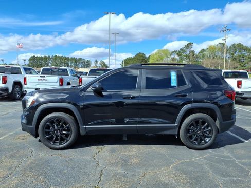 Certified 2025 GMC Terrain Elevation w/ Elevation Premium Package image 1