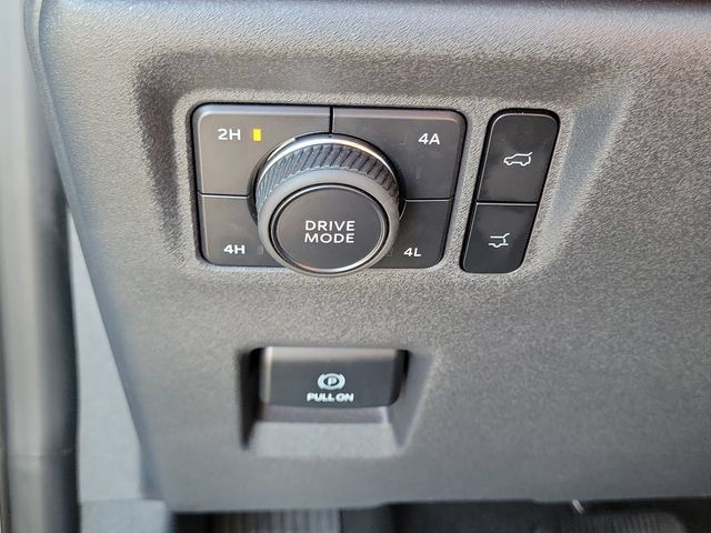 Certified 2025 Ford Expedition Active AWD/4WD image 15