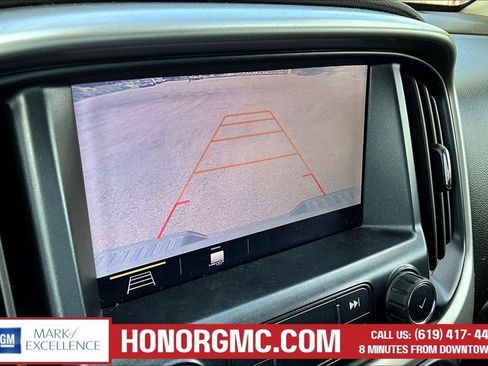 Used 2019 Chevrolet Colorado ZR2 image 14