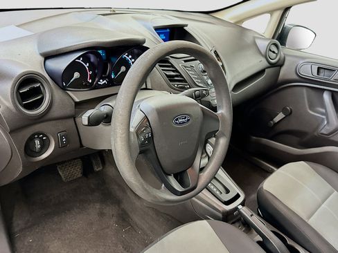 Used 2015 Ford Fiesta S image 18