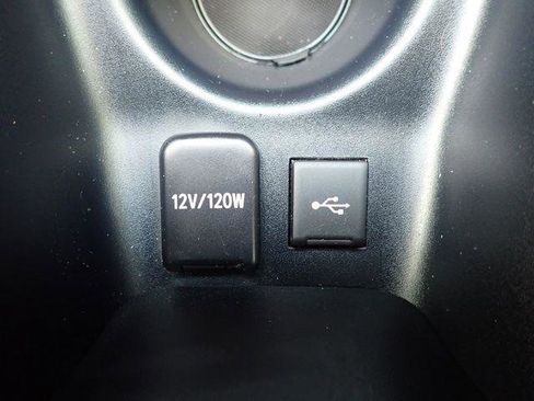 Certified 2022 Toyota Prius LE AWD/4WD image 26