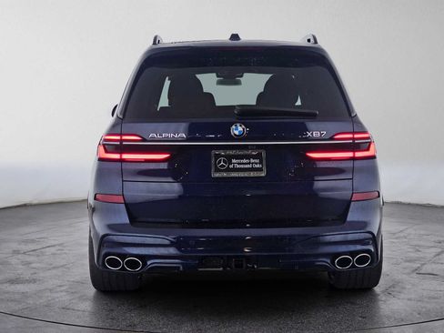 Used 2025 BMW ALPINA XB7 AWD/4WD image 4