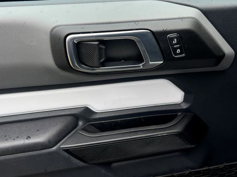 Used 2024 Ford Bronco Big Bend image 15