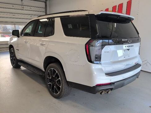 Used 2025 Chevrolet Tahoe RST w/ Comfort Package AWD/4WD image 2
