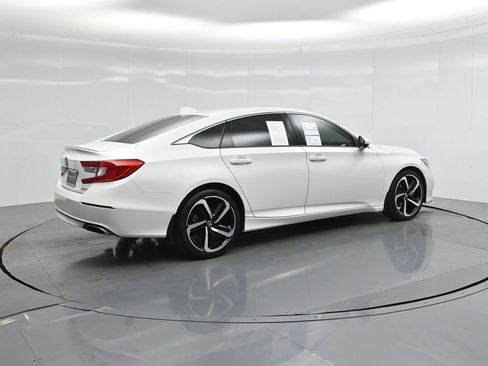 Used 2018 Honda Accord Sport image 23