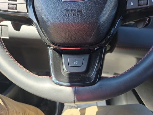 Certified 2025 Honda Pilot Black Edition image 22