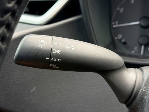 Used 2024 Toyota Corolla SE FWD image 28
